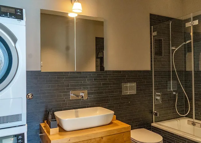 Sunrise2sunset Apartment *